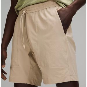 Lululemon Men’s Bowline Short 8” inseam